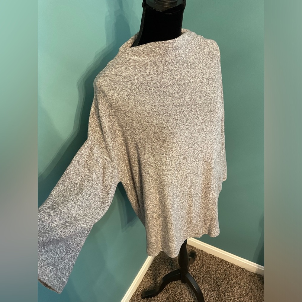 Banana Republic Gray Lightweight Wide Neck Sweater Size L